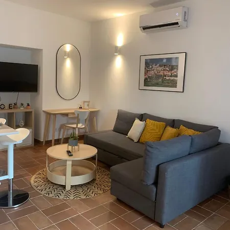 Karolvaz V Silves